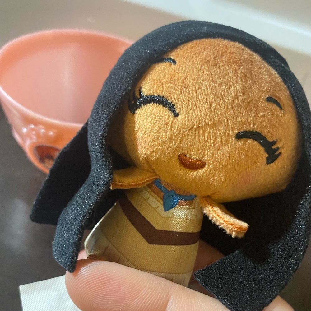 Disney Princess Tea Cup Mini Collectible Plush Series 3 ~ Pocahontas